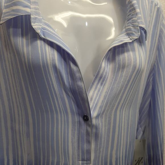 NWT ZOZO Women's Purple Design Button Collar Neck Top l Size: XL - Picture 3 of 14